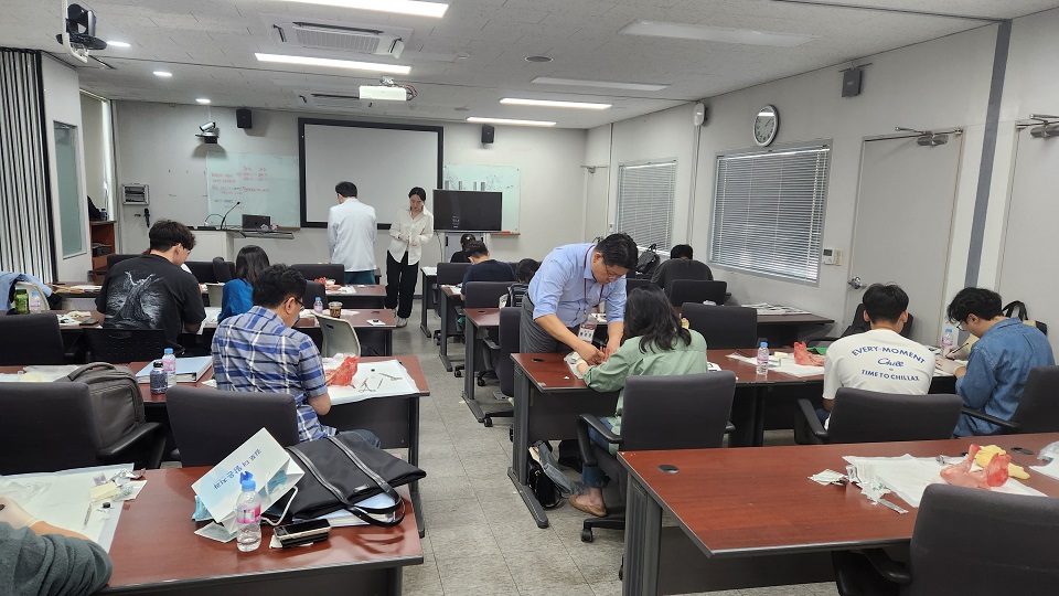6.아카데미4세션-2.jpg