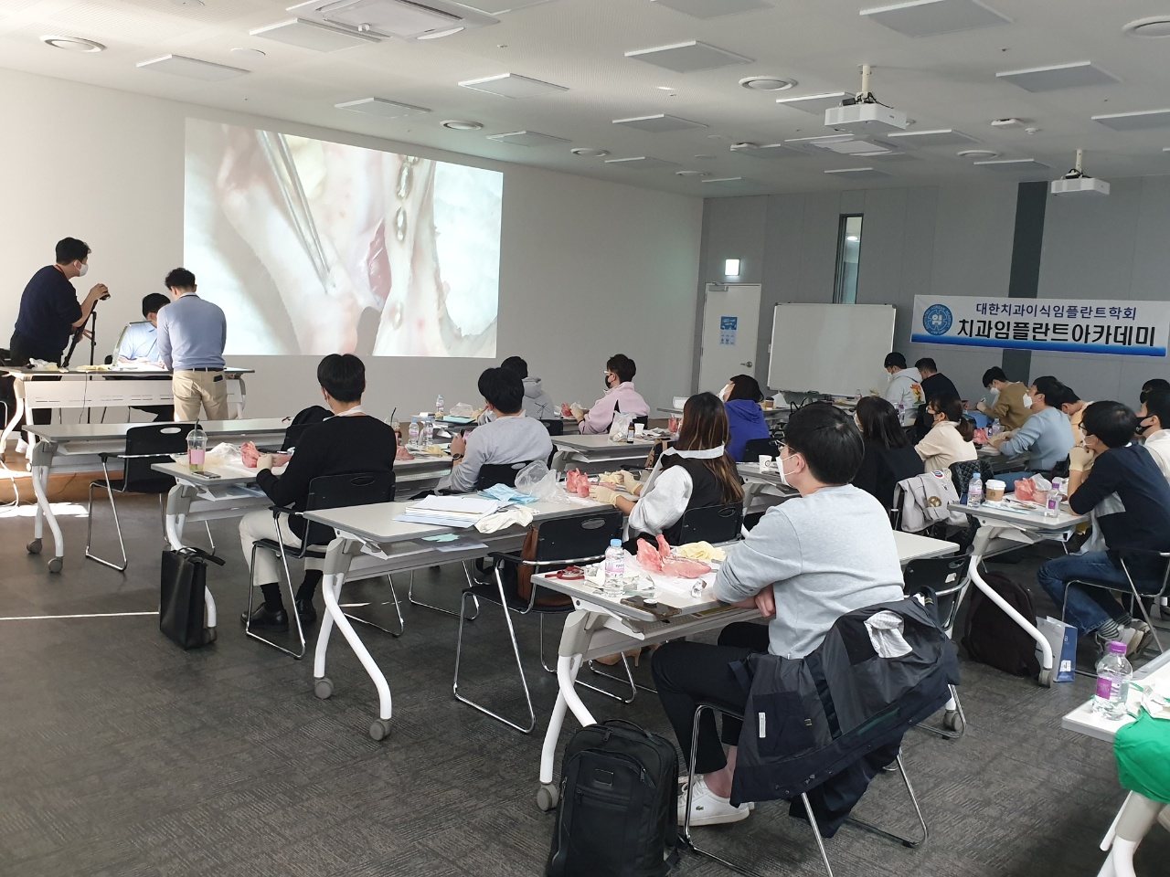 아카데미3-2.jpg